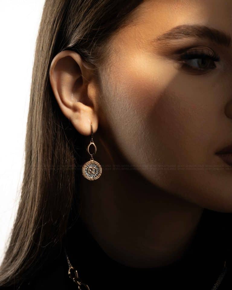 عکاسی تبلیغای از طلا در تبریز توسط استودیو ذوزنقه