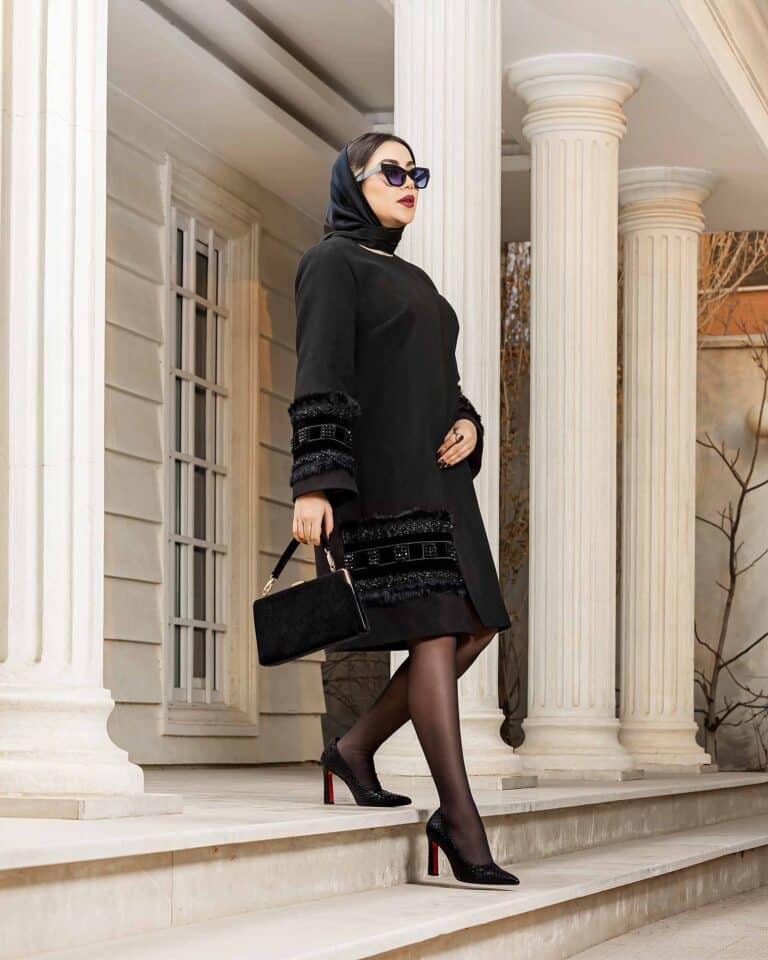 عکاسی لباس در تبریز استودیو ذوزنقه